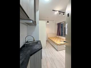Tsim Sha Tsui - Long Kee Mansion 02