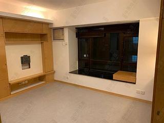 Mid Levels Central - Tycoon Court Block A 04