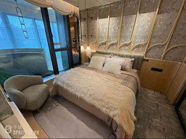 Central - Central Residence by the Park 07