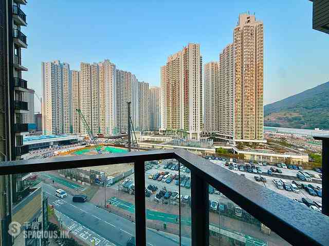 Tung Chung - The Visionary 01