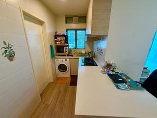 Tung Chung - Seaview Crescent 04