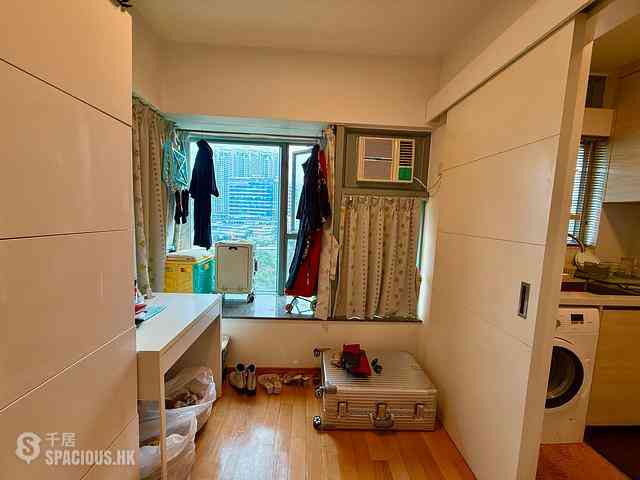 Tung Chung - Seaview Crescent 07
