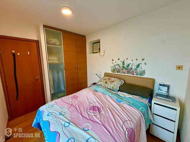 Tung Chung - Seaview Crescent 10