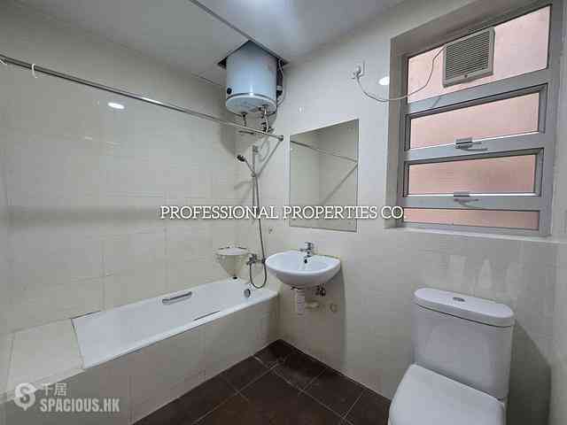 Mid Levels Central - Emerald Court 12