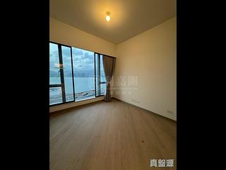 North Point - Victoria Harbour Phase 2B-3 Tower 2 14