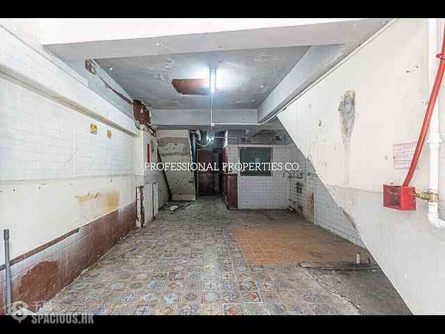 Central - 50, Gage Street 03