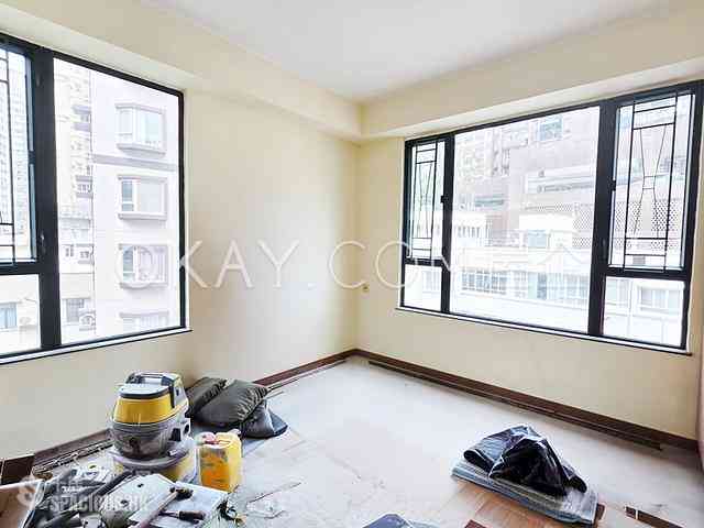 Happy Valley - 73, Sing Woo Road 02