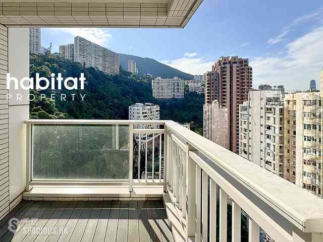 Happy Valley - The Altitude 01