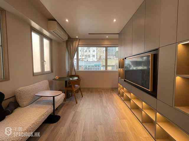 堅尼地城 - 建隆樓 01