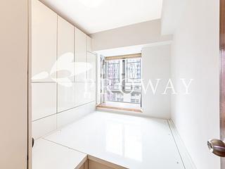 Sai Ying Pun - Ying Wa Court 05