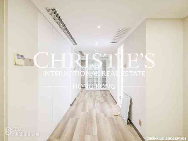 Mid Levels Central - Villa Elegance 07