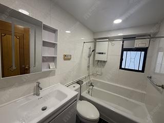 Mid Levels Central - The Grand Panorama 11