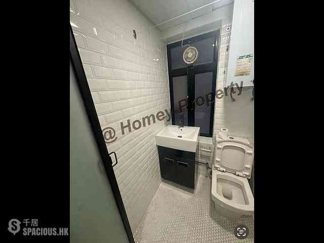 Causeway Bay - Lei Ha Court 06