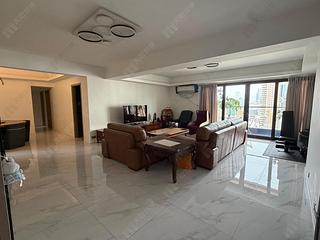 Mid Levels East - Sakura Court 04