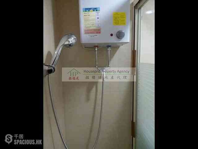 Sai Ying Pun - 291-293, Queen's Road West 02