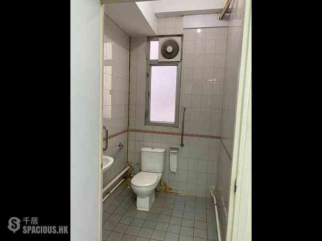 Wan Chai - Kingswell Commercial Tower 16