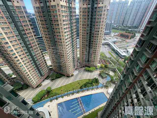 Tseung Kwan O - Park Central Phase 1 Block 8 01