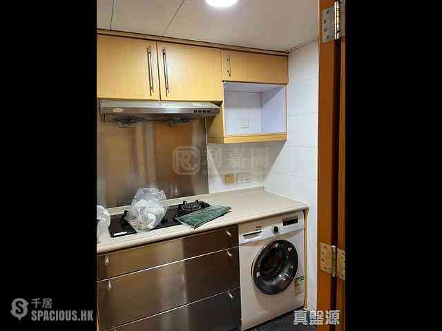 Tseung Kwan O - Park Central Phase 1 Block 8 02