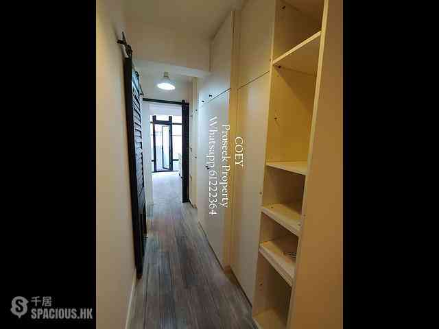 Central - 41-43, Gough Street 27