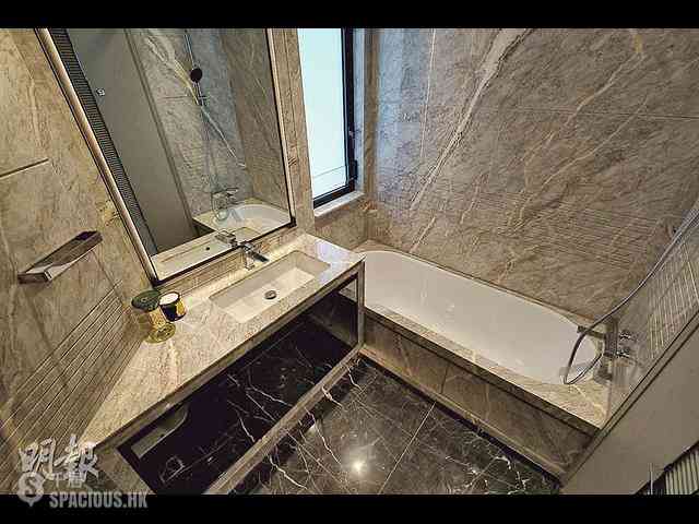 Wong Chuk Hang - The Southside Phase 3C Blue Coast II Tower 3 06