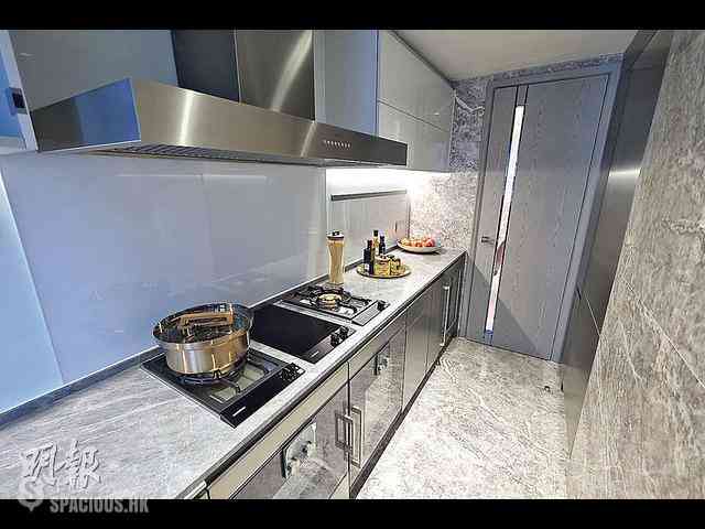 Wong Chuk Hang - The Southside Phase 3C Blue Coast II Tower 3 07