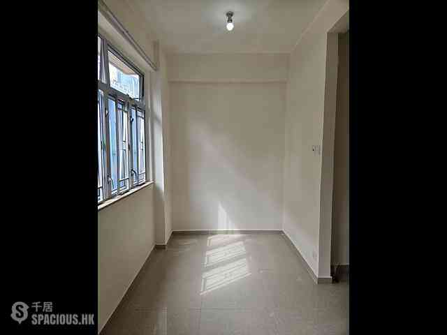 Jordan - Kam Hoi Building 03