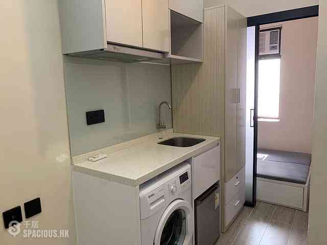 Tsim Sha Tsui - Ocean View Court 01