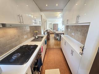 Discovery Bay - Discovery Bay Phase 5 Greenvale Village Greenburg Court (Block 2) 2 03