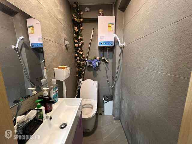 Wan Chai - Floral House 01