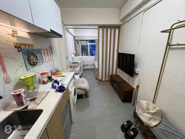 Wan Chai - Floral House 08