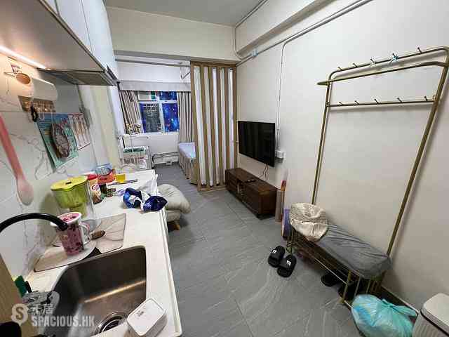 Wan Chai - Floral House 11