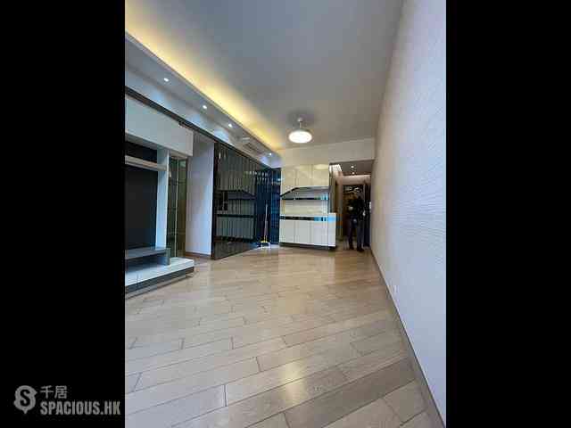 Tseung Kwan O - The Wings The Wings 18