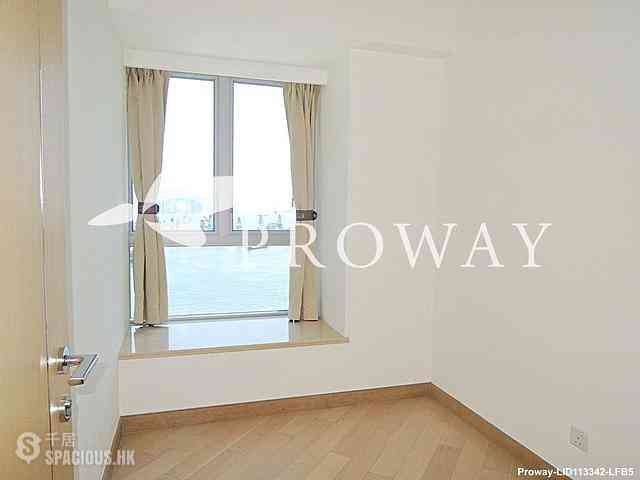 Tai Kok Tsui - Imperial Cullinan Seaview (Tower 2) 06