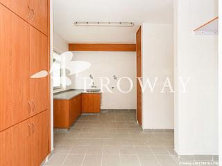 Jardines Lookout - 111, Mount Butler Road 09