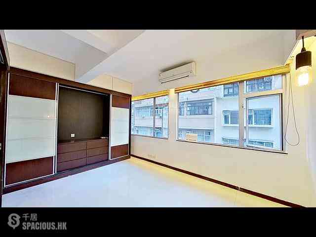 Happy Valley - 33-35, Yik Yam Street 08