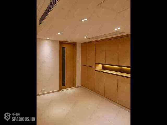 Tai Tam - Hong Kong Parkview Parkview Court Block 3 01