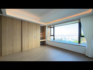 The Peak - Mountain View Block 27, Plantation Road 07