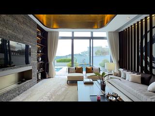 Chung Hom Kok - 44-50, Chung Hom Kok Road 03