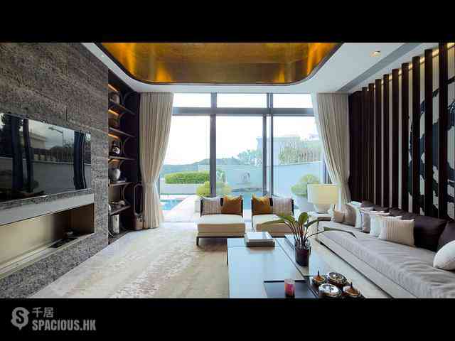 Chung Hom Kok - 44-50, Chung Hom Kok Road 03