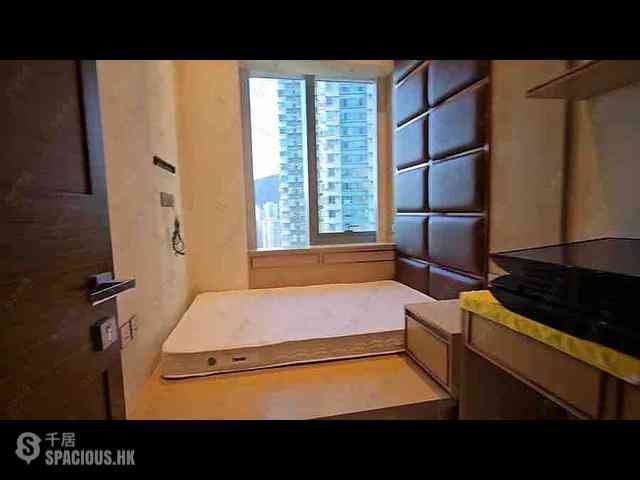 Ap Lei Chau - Marina South Block 1 03