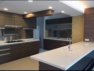 Clear Water Bay - Silver Fountain Terrace 04