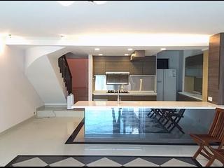 Clear Water Bay - Silver Fountain Terrace 02