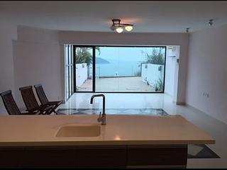 Clear Water Bay - Silver Fountain Terrace 03