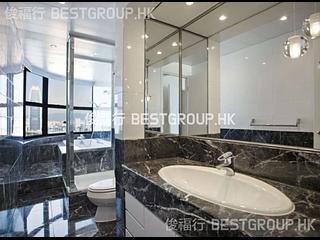 Mid Levels Central - Queen's Garden Block B 06