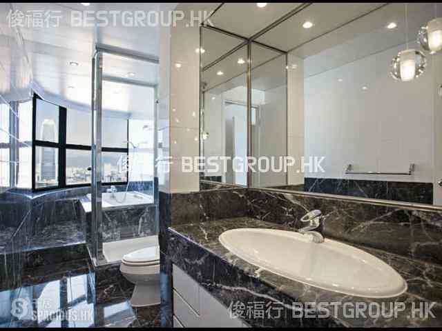 Mid Levels Central - Queen's Garden Block B 06