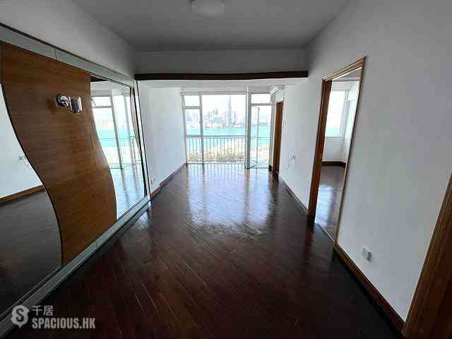 Causeway Bay - Hoi Deen Court 06