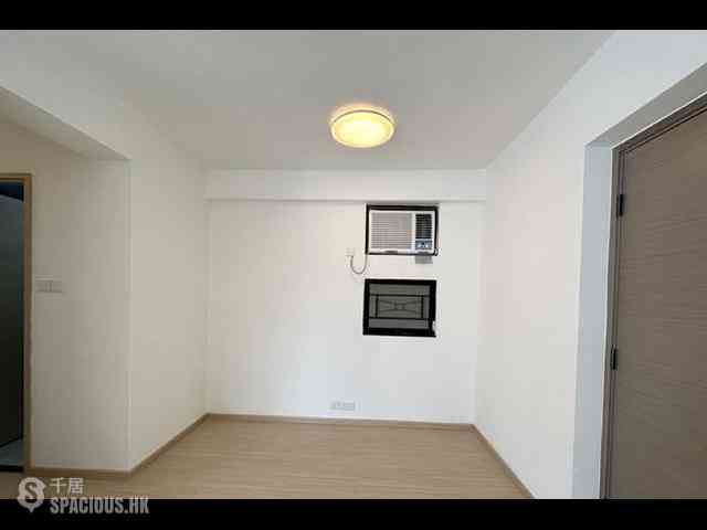 Quarry Bay - Kornhill Block R 02
