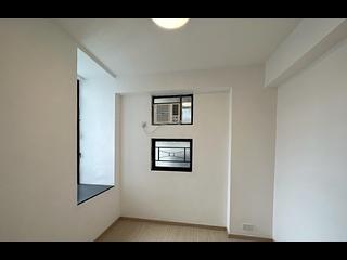 Quarry Bay - Kornhill Block R 03