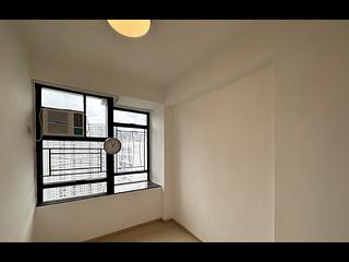 Quarry Bay - Kornhill Block R 04