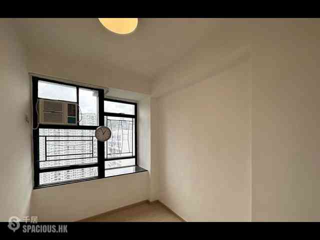 Quarry Bay - Kornhill Block R 04